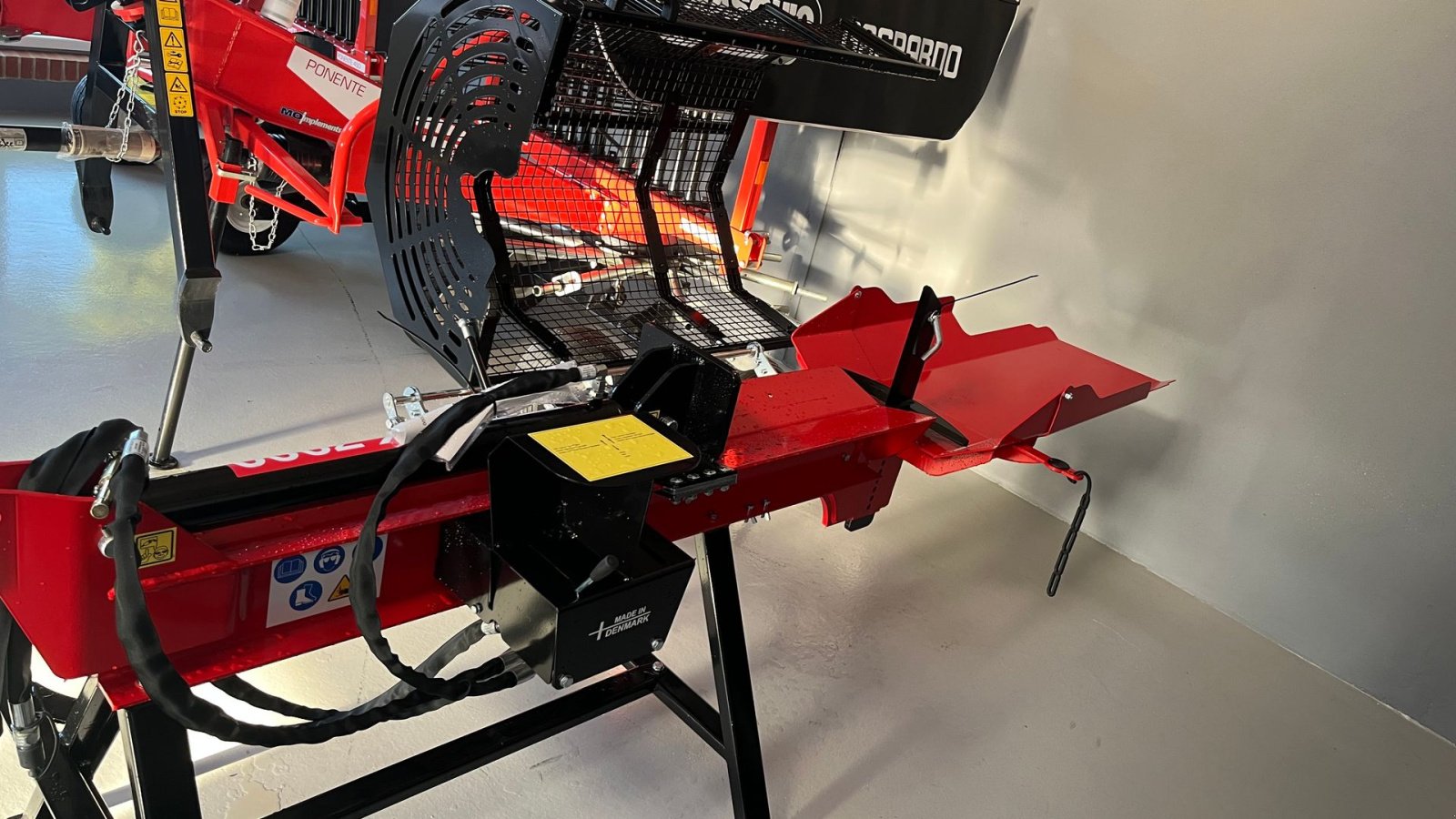 Holzspalter des Typs Fransgard VK-700, Gebrauchtmaschine in Skive (Bild 2)