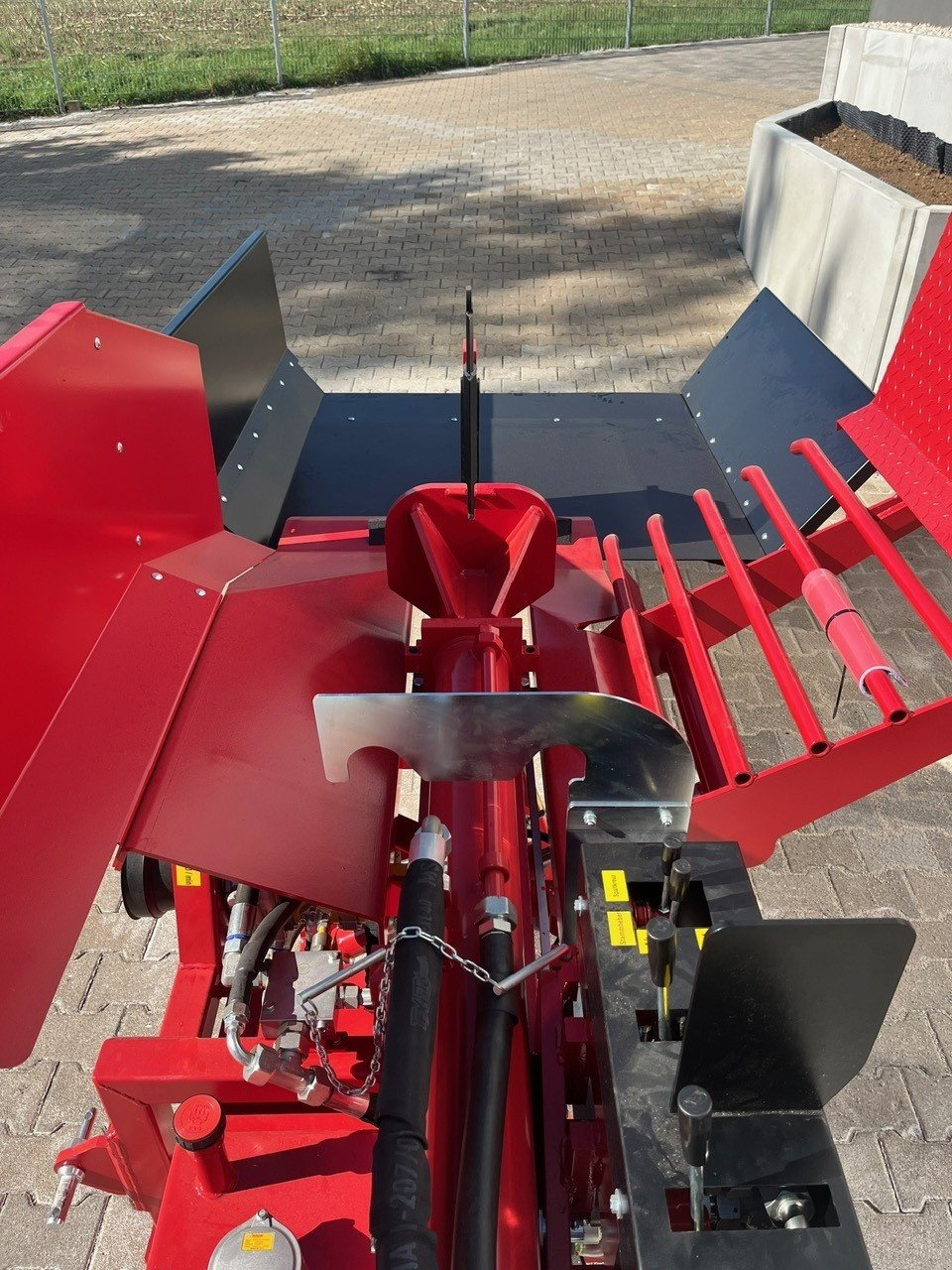 Holzspalter des Typs GROWI GSW 25 D, Neumaschine in Wachenzell (Bild 7)