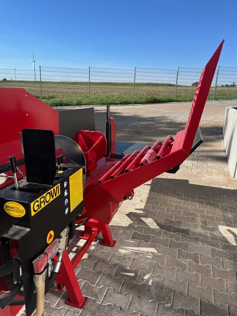 Holzspalter des Typs GROWI GSW 25 D, Neumaschine in Wachenzell (Bild 8)