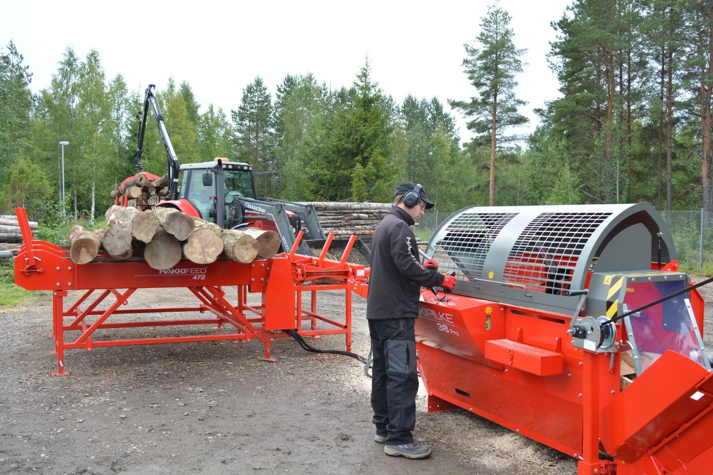 Holzspalter des Typs Hakki Pilke 38 PRO, Gebrauchtmaschine in Grou (Bild 2)