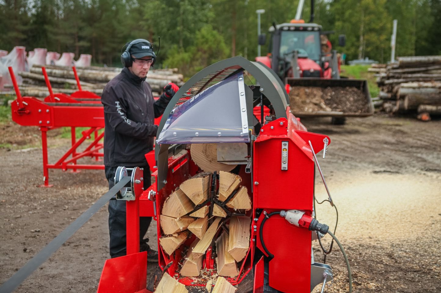 Holzspalter des Typs Hakki Pilke 38 PRO, Gebrauchtmaschine in Grou (Bild 1)