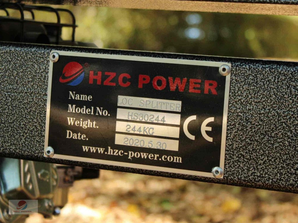 Holzspalter des Typs HZC Power HS30244 30 t stehend & liegend Holzspalter mit Benzinmotor, Neumaschine in Krefeld (Bild 3)