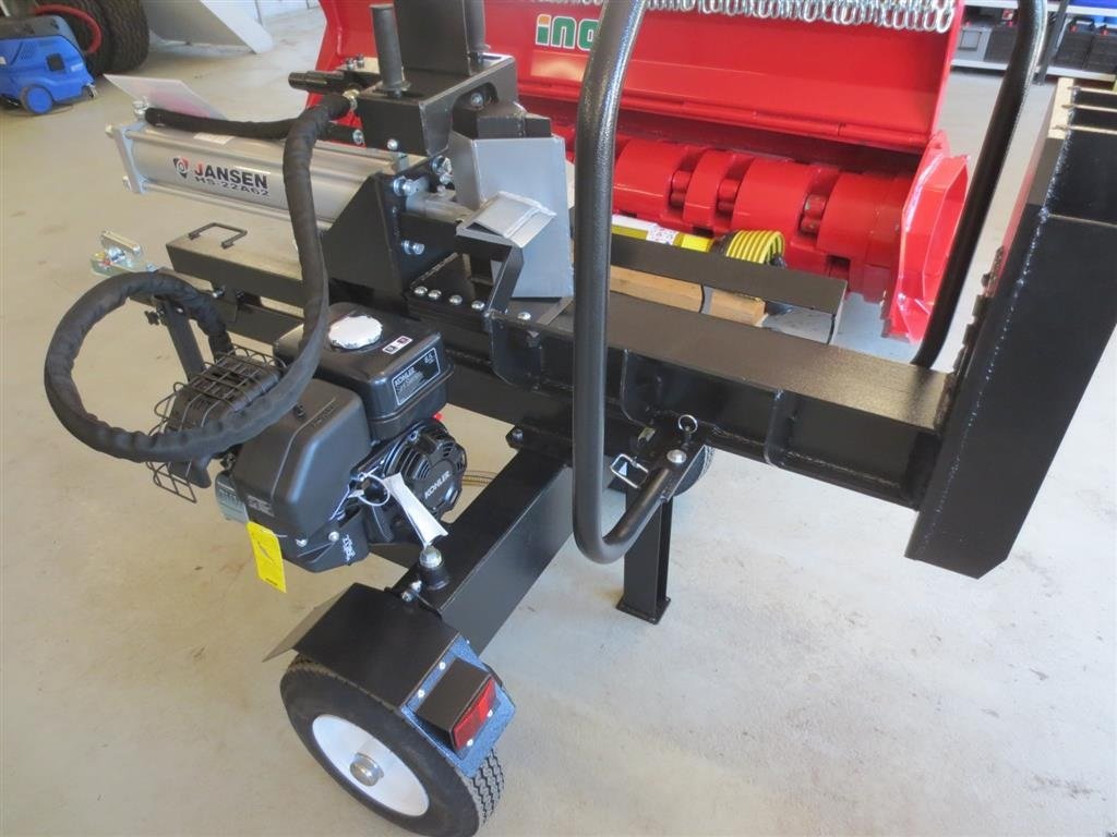 Holzspalter van het type Jansen HS-22A62K 6,5 HK KOHLER, Gebrauchtmaschine in Nørre Nebel (Foto 4)