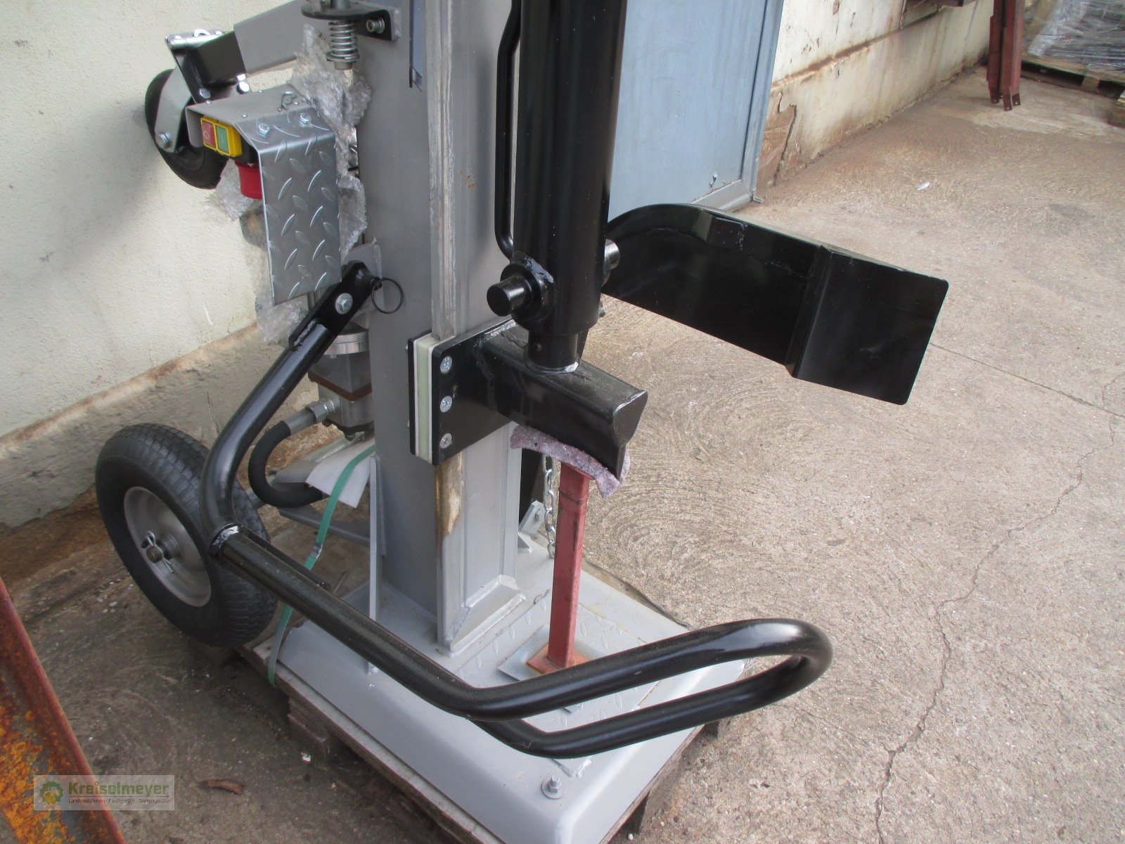 Holzspalter des Typs Jansen TS-22 E *Sofort Verfügbar* 22 Tonnen, 110 cm, Elektro, Neumaschine in Feuchtwangen (Bild 4)