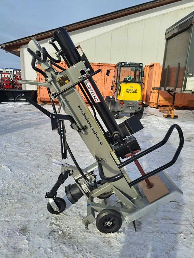 Holzspalter typu Jansen TS-22 mit Stammheber, Neumaschine v NATTERNBACH (Obrázek 5)