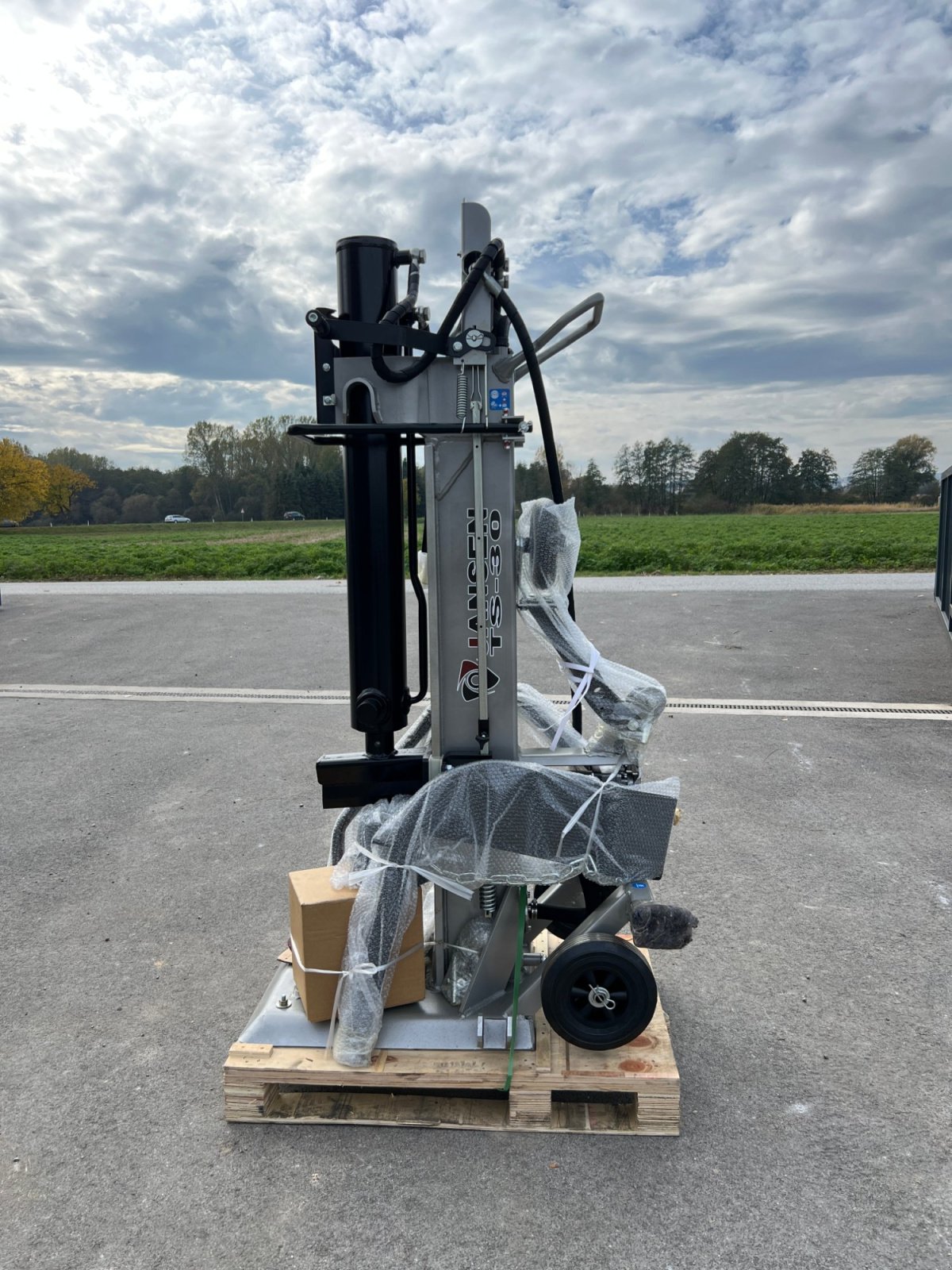 Holzspalter typu Jansen TS-30, Neumaschine v Rudersdorf (Obrázek 2)