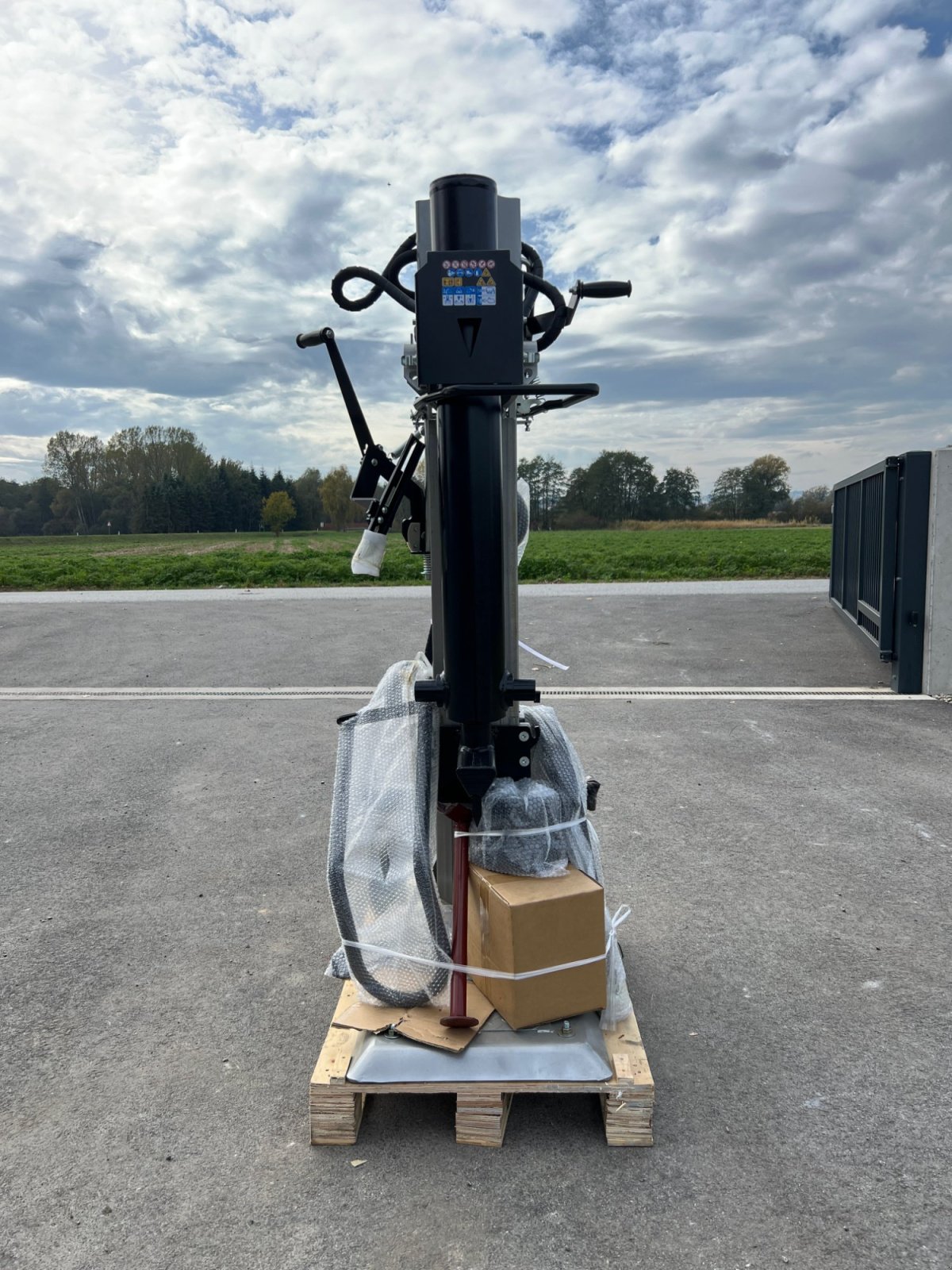 Holzspalter typu Jansen TS-30, Neumaschine v Rudersdorf (Obrázek 3)