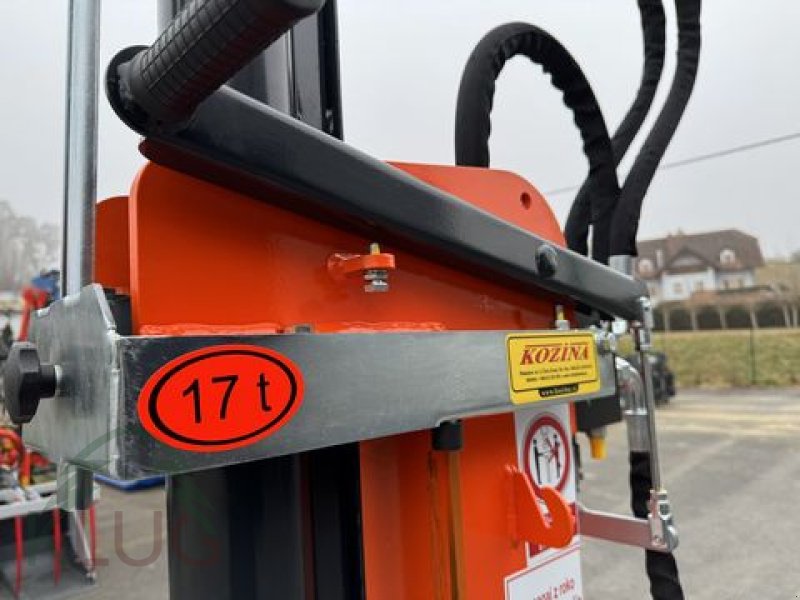 Holzspalter des Typs Kozina HCD 17T Vertikalholzspalter, Neumaschine in Pirching am Traubenberg (Bild 11)