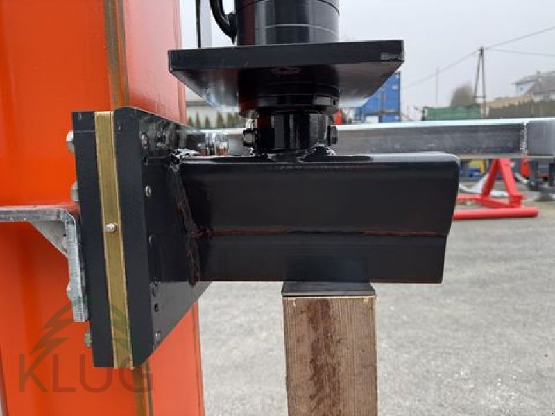 Holzspalter des Typs Kozina HCD 21-T Vertikalholzspalter, Neumaschine in Pirching am Traubenberg (Bild 3)