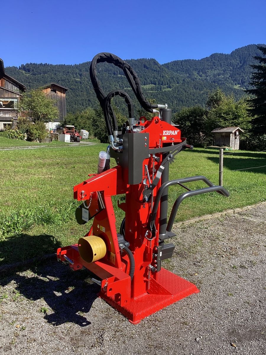 Holzspalter des Typs Krpan CV22Kpro, Neumaschine in Bezau (Bild 4)