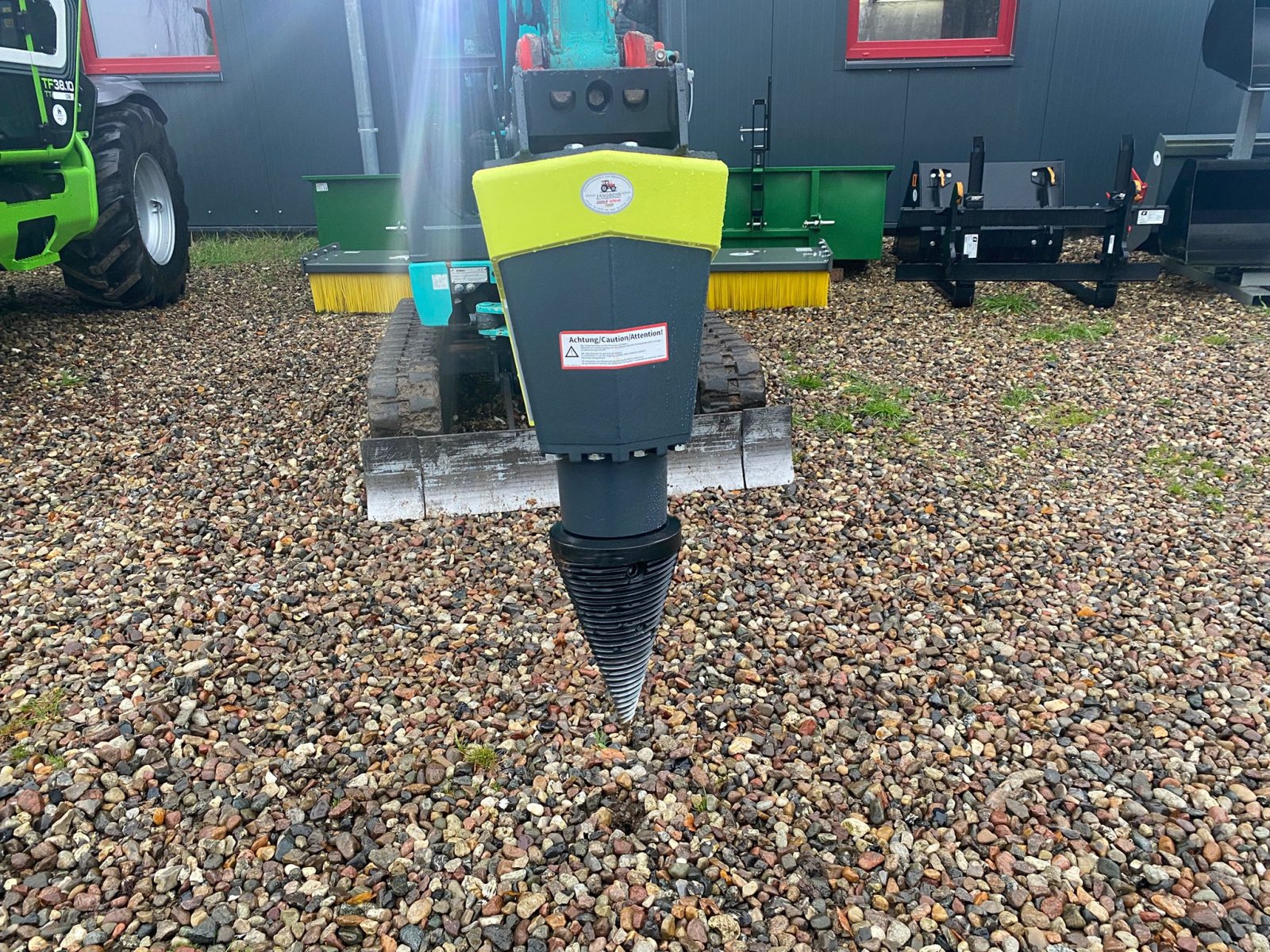 Holzspalter van het type Lasco D1 62.21 Kegelspalter, Neumaschine in Klempau (Foto 3)