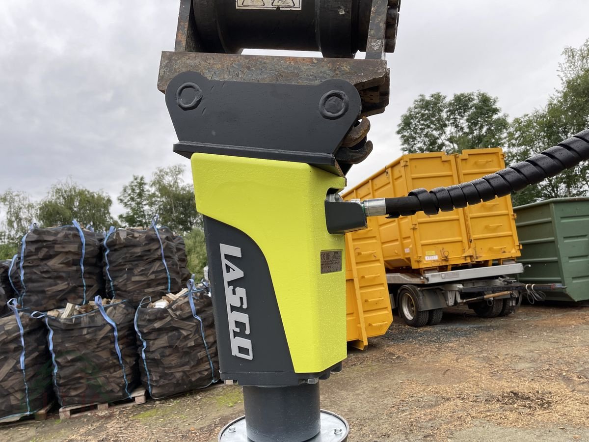 Holzspalter des Typs Lasco D1.10.28 Kegelspalter, Neumaschine in Pirching am Traubenberg (Bild 17)