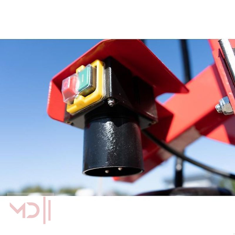 Holzspalter des Typs MD Landmaschinen RT Holzspalter 11t E, Neumaschine in Zeven (Bild 3)