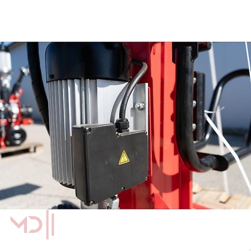 Holzspalter des Typs MD Landmaschinen RT Holzspalter 11t E, Neumaschine in Zeven (Bild 7)