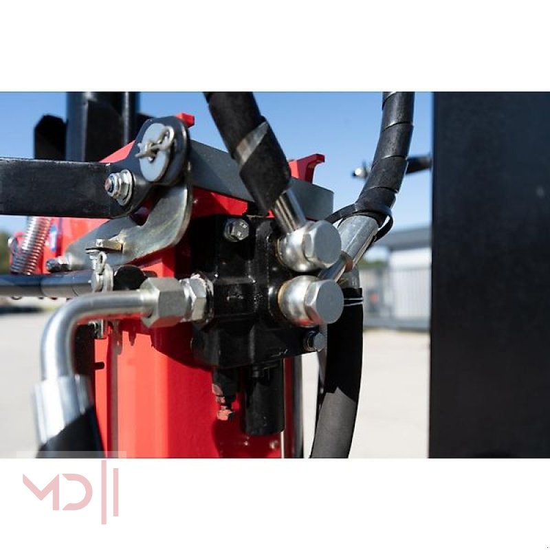 Holzspalter des Typs MD Landmaschinen RT Holzspalter 11t E, Neumaschine in Zeven (Bild 1)