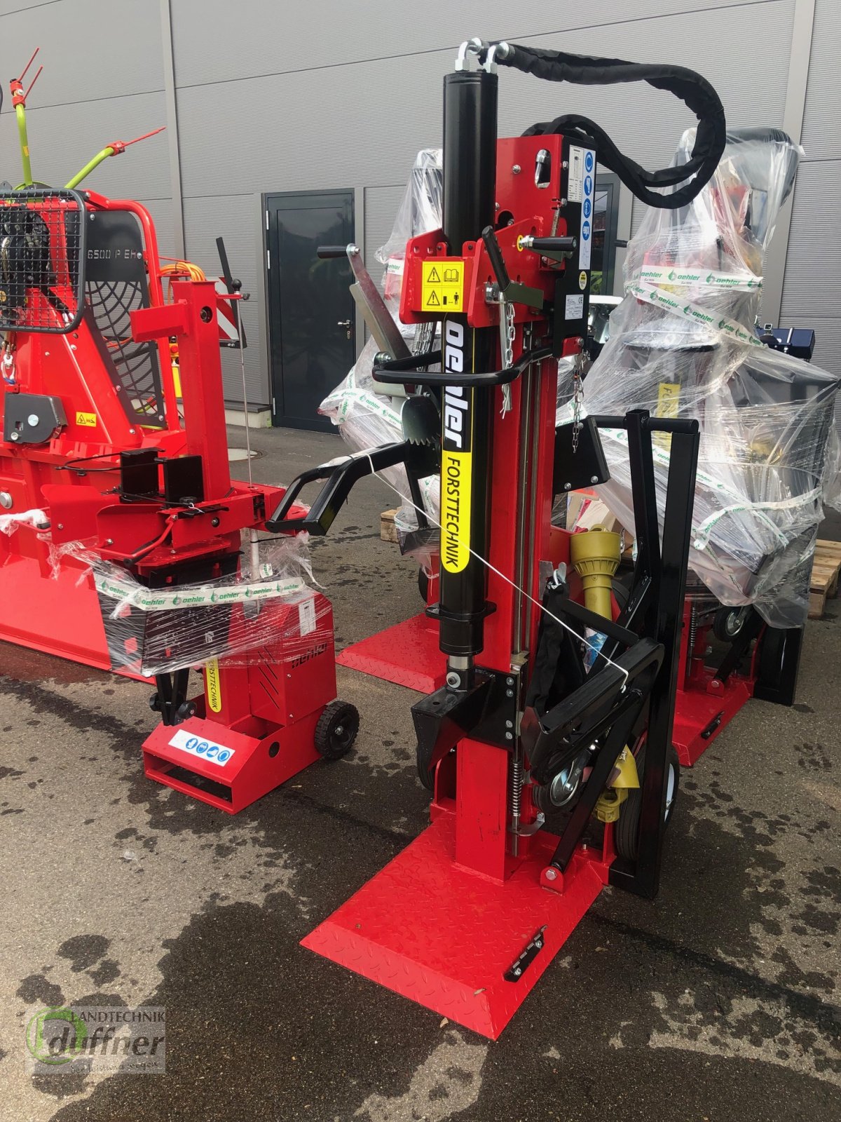 Holzspalter des Typs Oehler OL 1190, Neumaschine in Hohentengen (Bild 1)