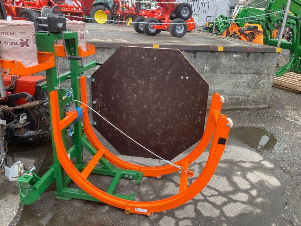 Holzspalter des Typs Posch Ferdinand 22 M6274FHR, Ausstellungsmaschine in Landquart (Bild 6)