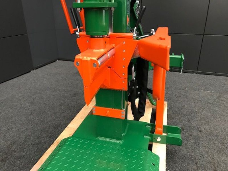 Holzspalter des Typs Posch Holzspalter HydroCombi 20 Zapfwelle + Elektro, Neumaschine in Tamsweg (Bild 5)