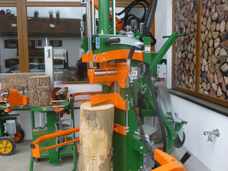 Holzspalter des Typs Posch Hydro Combi 13, Vorführmaschine in Epfach 