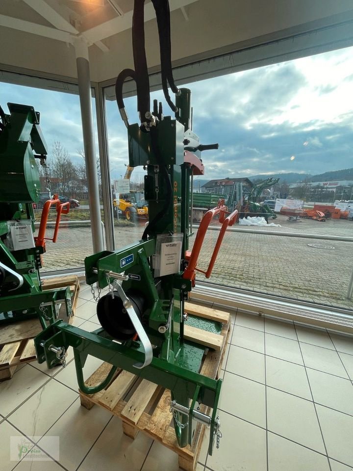 Holzspalter des Typs Posch HydroCombi 20, Neumaschine in Bad Kötzting (Bild 3)