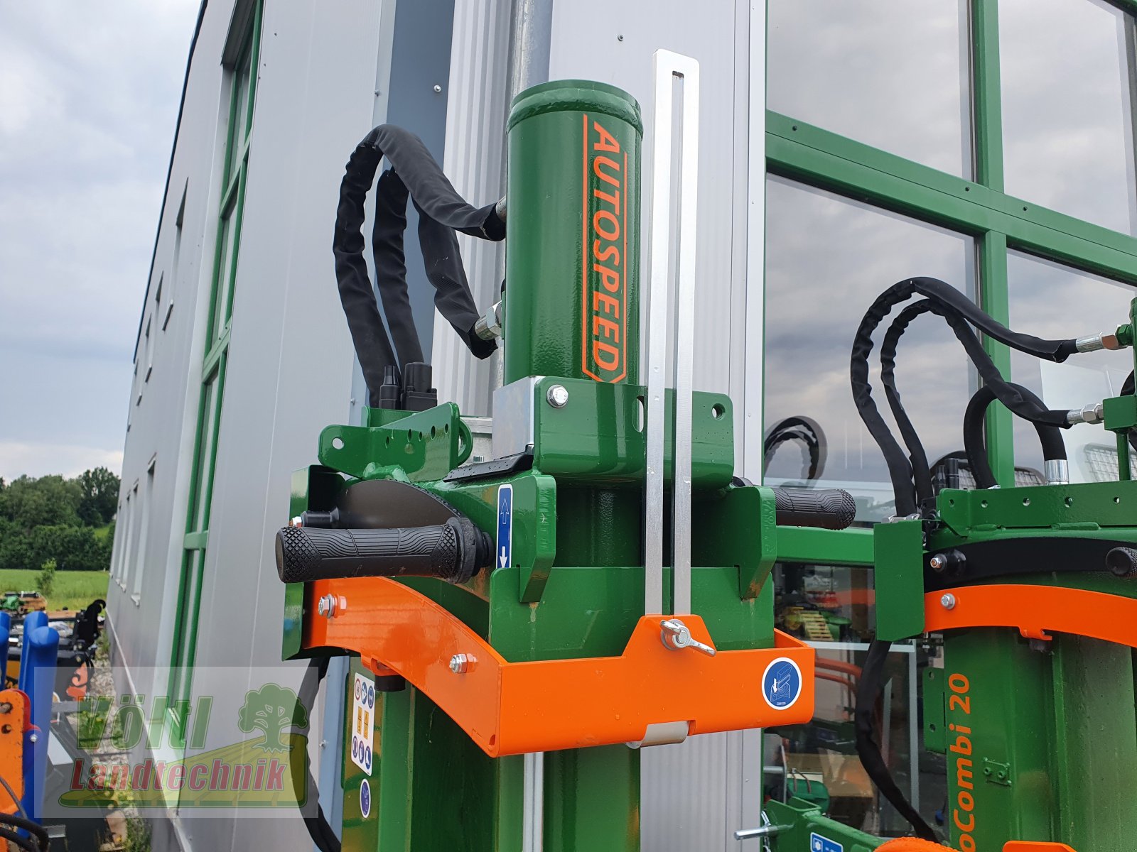 Holzspalter Türe ait Posch HydroCombi 20, Neumaschine içinde Hutthurm bei Passau (resim 3)