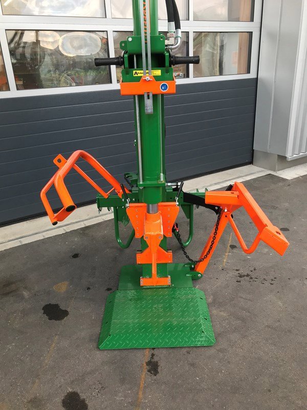 Holzspalter typu Posch HydroCombi 22, Neumaschine v Henau (Obrázek 3)