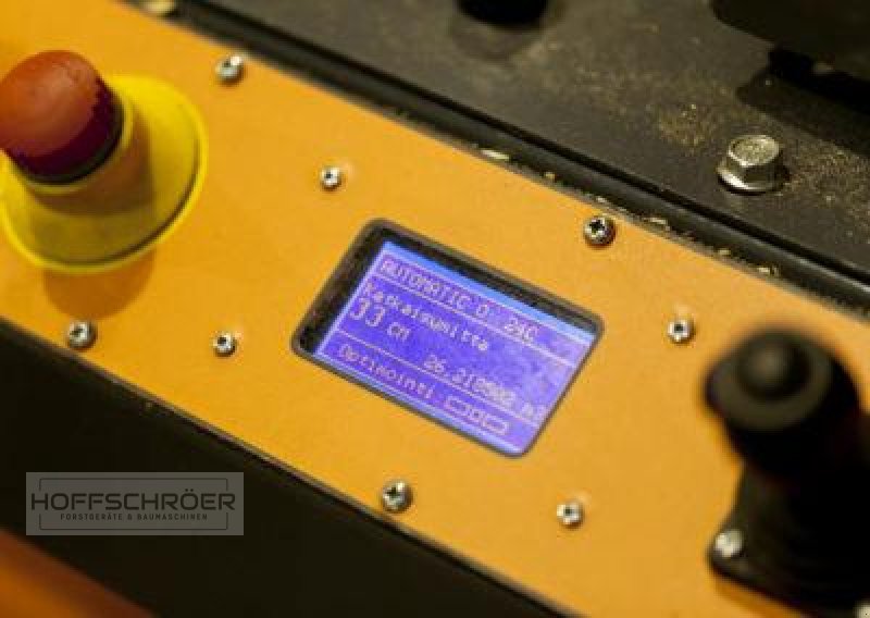 Holzspalter typu Sami Autochopper, Neumaschine v Geeste (Obrázek 3)