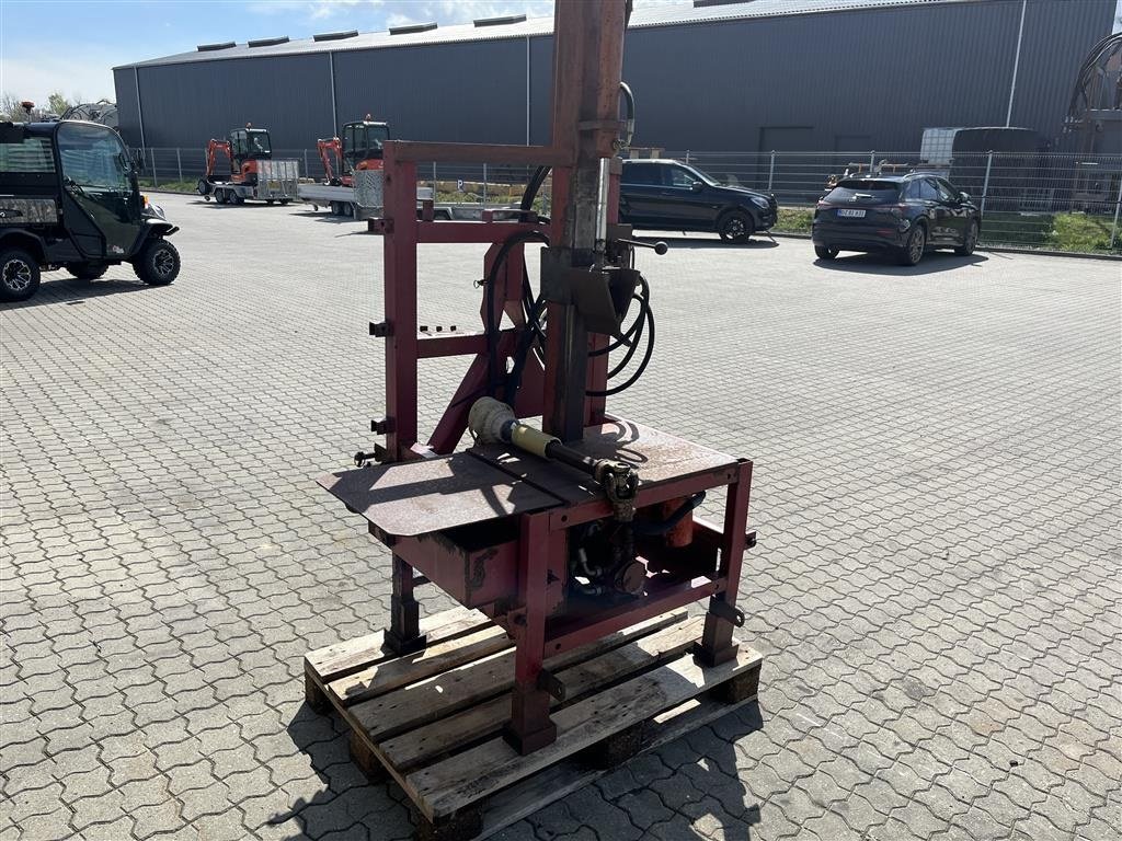 Holzspalter des Typs Sonstige Brændeflækker med egen hydraulikstation pto trukket, Gebrauchtmaschine in Rønnede (Bild 2)