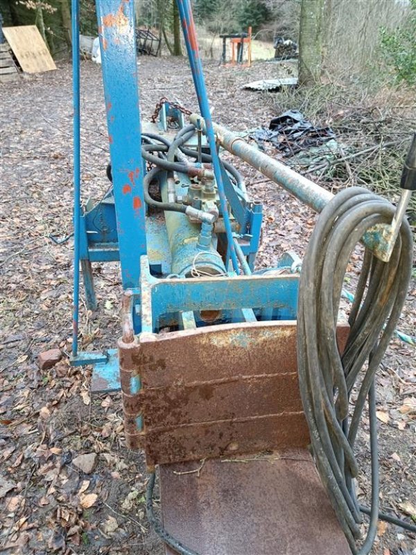 Holzspalter of the type Sonstige Brændekløver trykker ca. 30 tons. Med el kran på MOMSFRI, Gebrauchtmaschine in Egtved (Picture 4)