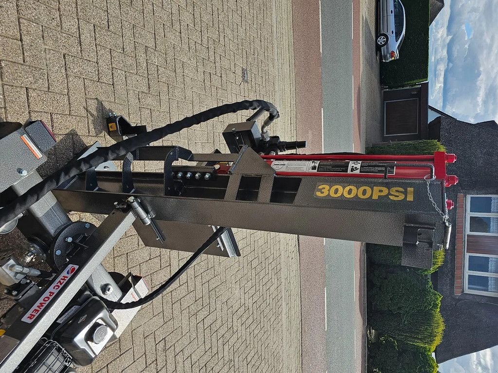 Holzspalter des Typs Sonstige Briggs en Stratton Hzc houtklover 30 ton ! Nieuw houtkliever, Gebrauchtmaschine in Scherpenzeel (Bild 10)