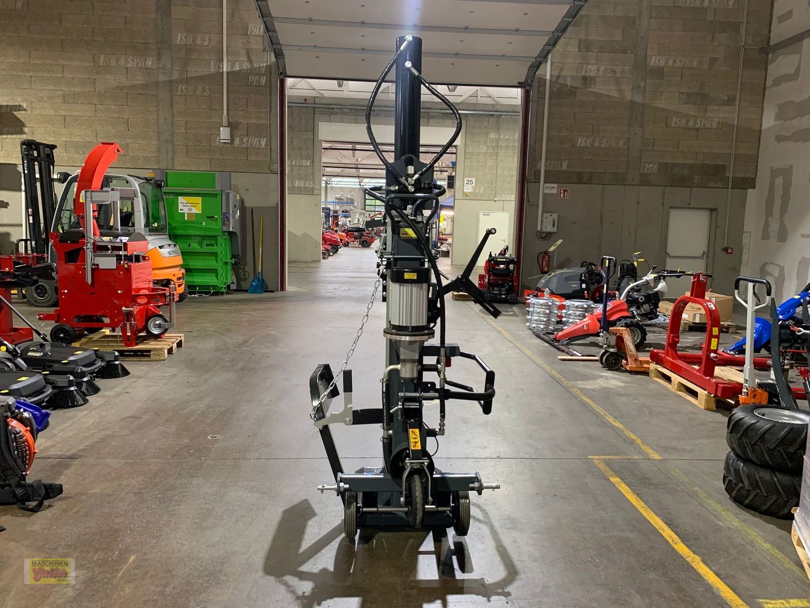 Holzspalter des Typs Sonstige HS-30ZE mit 30 Tonnen und kombinierten Antrieb, Neumaschine in Kötschach (Bild 12)