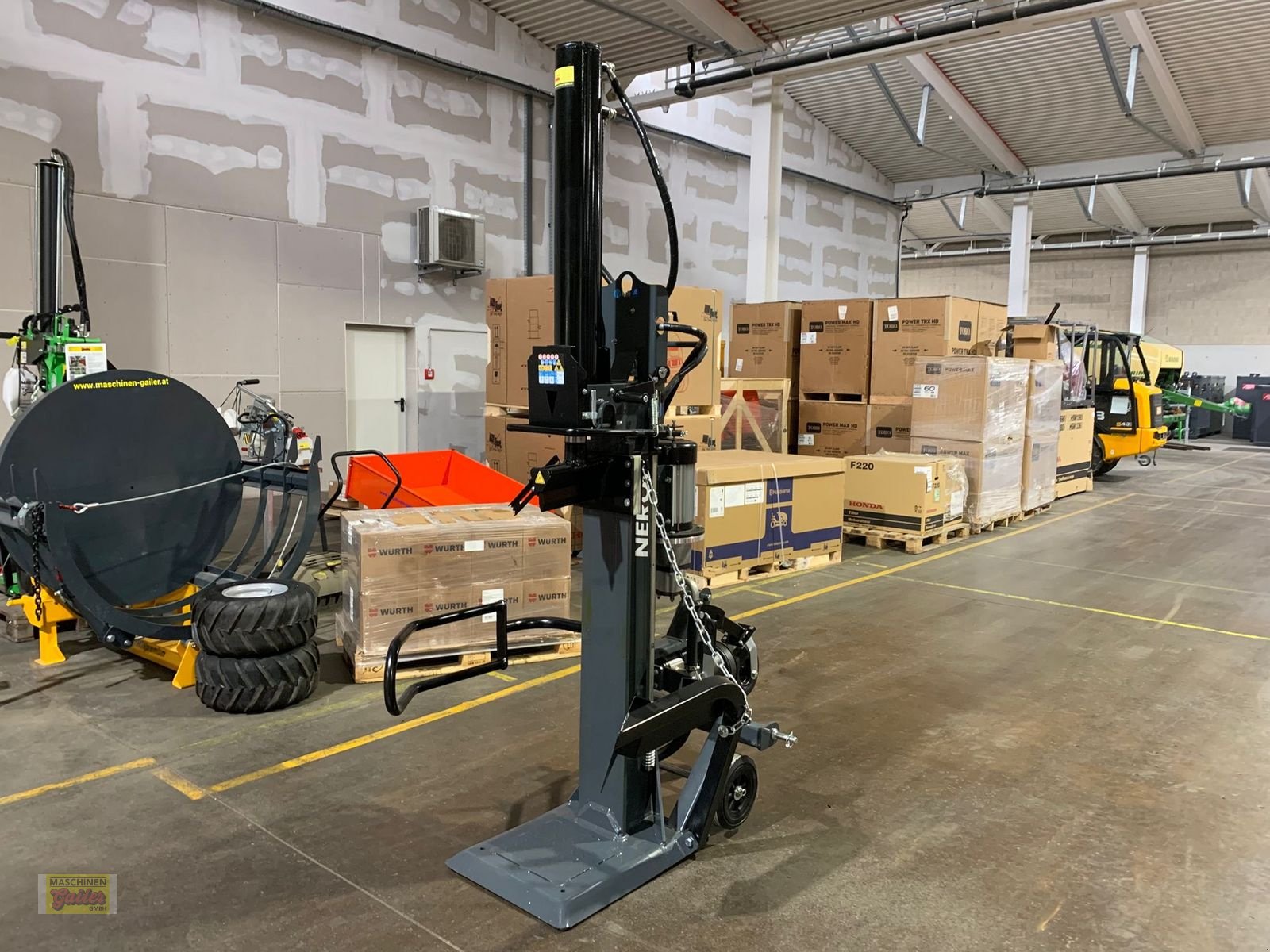 Holzspalter des Typs Sonstige HS-30ZE mit 30 Tonnen und kombinierten Antrieb, Neumaschine in Kötschach (Bild 3)