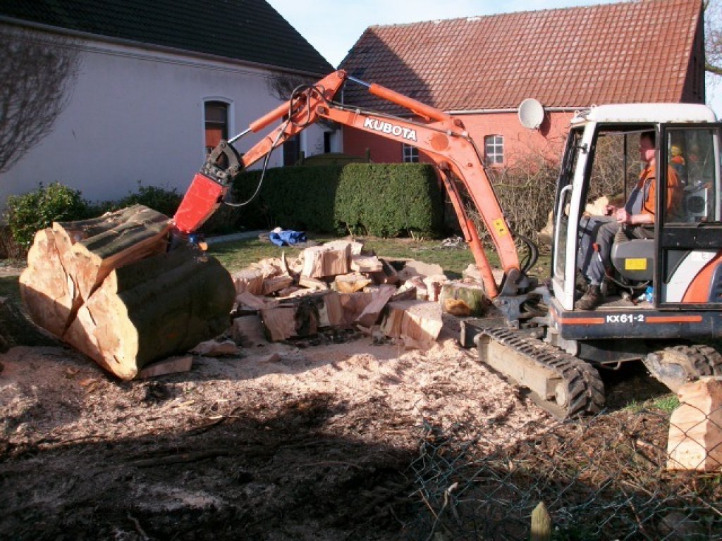 Holzspalter tip Sonstige Kegelspalter Holzspalter Bagger 315 ccm Ölmotor 25 Kw 1.750 Nm, Neumaschine in Ingolstadt (Poză 1)