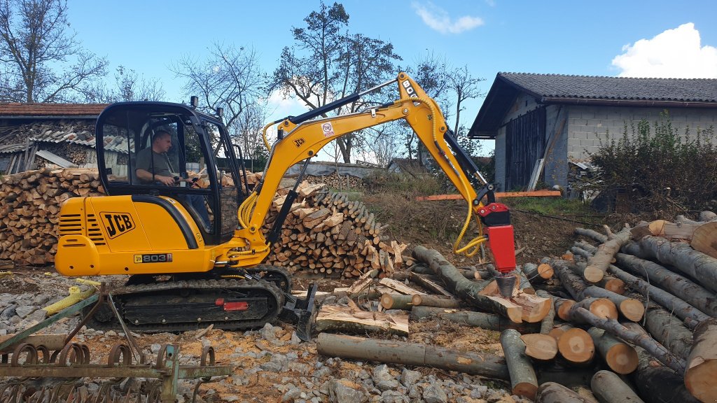 Holzspalter des Typs Sonstige Kegelspalter Holzspalter Bagger 800 ccm Ölmotor 45 Kw 2.750 Nm, Neumaschine in Ingolstadt (Bild 2)