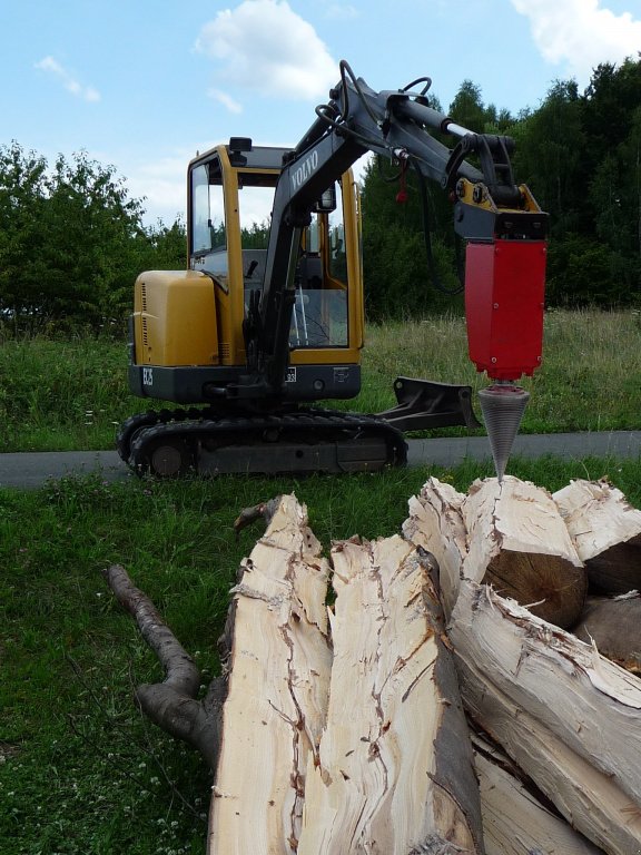Holzspalter des Typs Sonstige Kegelspalter Holzspalter Bagger 800 ccm Ölmotor 45 Kw 2.750 Nm, Neumaschine in Ingolstadt (Bild 8)