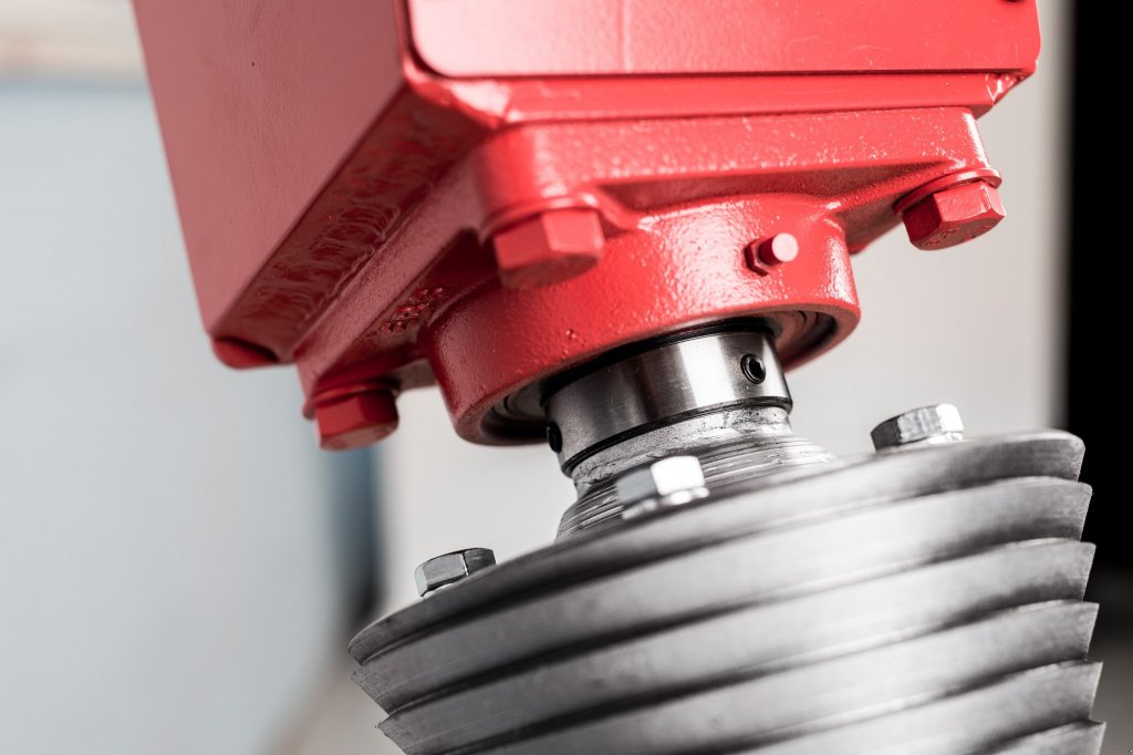 Holzspalter des Typs Sonstige Kegelspalter Holzspalter Bagger 800 ccm Ölmotor 45 Kw 2.750 Nm, Neumaschine in Ingolstadt (Bild 4)