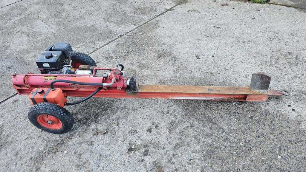 Holzspalter of the type Sonstige Sonstiges, Gebrauchtmaschine in Altendorf (Picture 1)