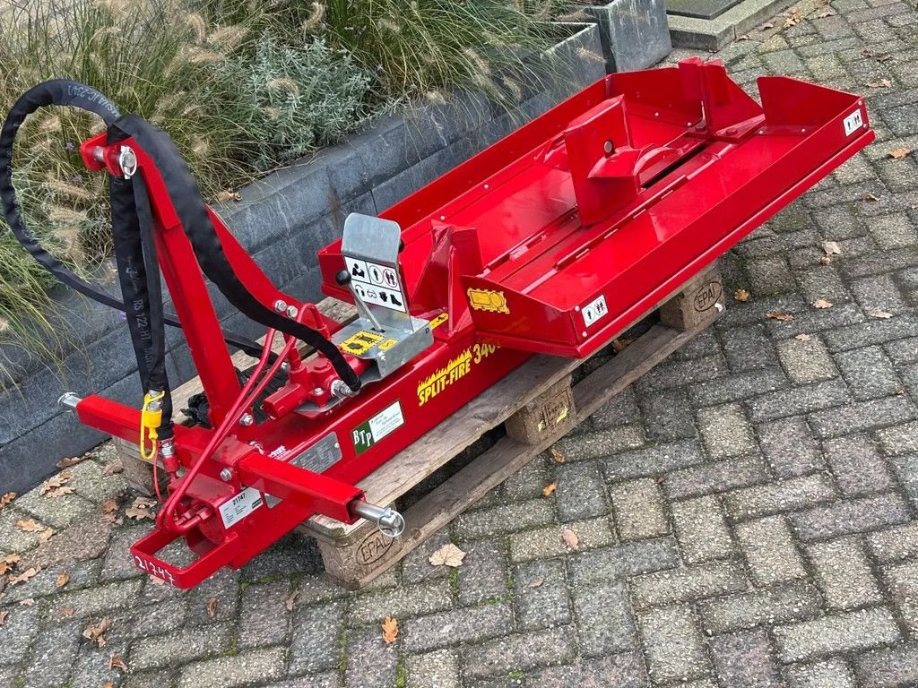 Holzspalter van het type Sonstige Split Fire Tractor driepunt houtklover splitfire kloofmachine, Gebrauchtmaschine in Ameide (Foto 3)