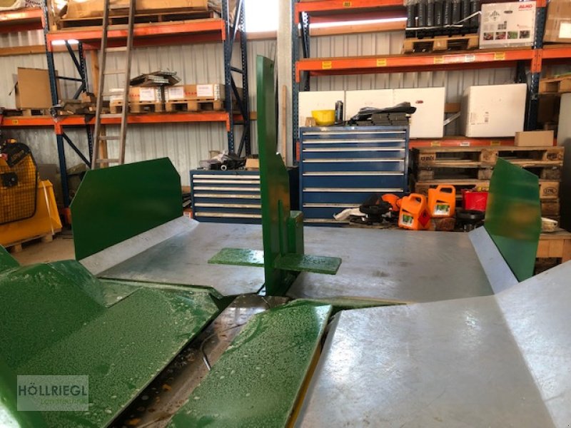 Holzspalter des Typs Stockmann HL 3000, Neumaschine in Hohenburg (Bild 6)