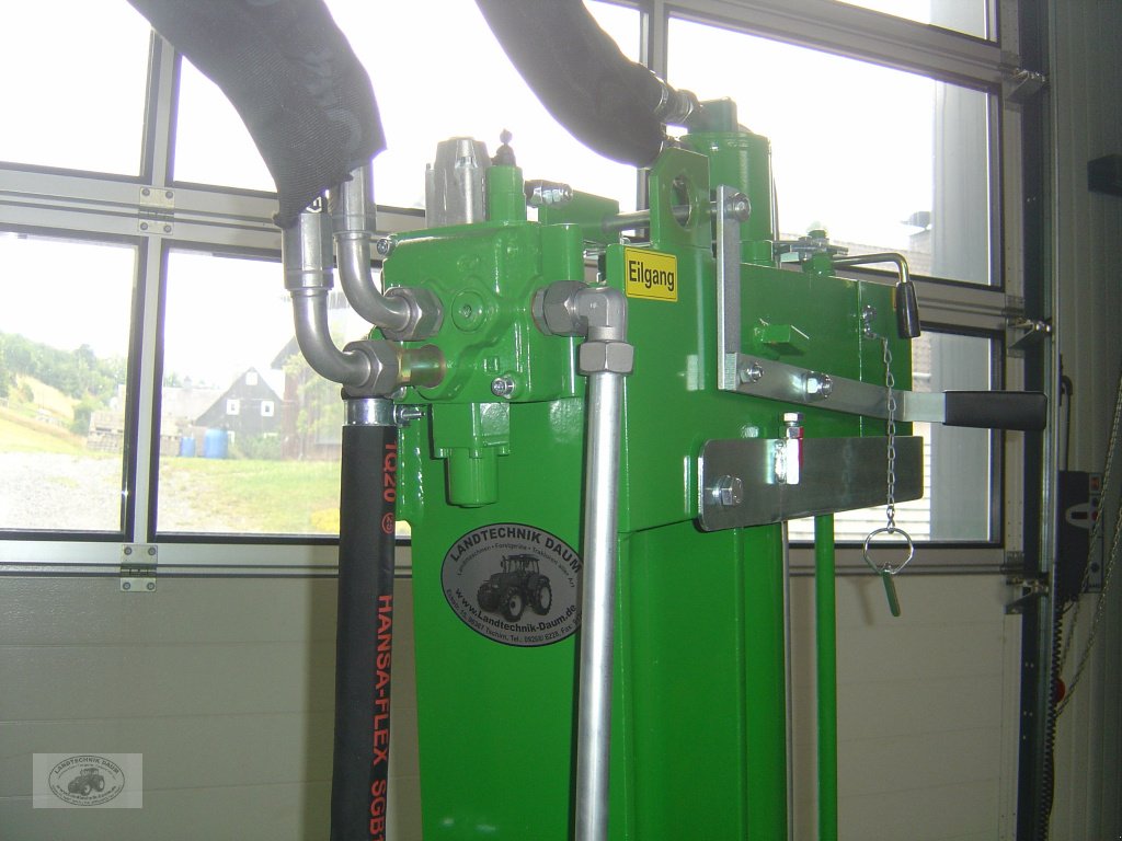 Holzspalter des Typs Stockmann MS 2200, *NEU* 22to., 120cmSpaltlänge, mit Eilgang, Eilgangpumpe und Gelenkwelle! *Profi-Holzspaltmaschine* Frachtfrei!, Neumaschine in Tschirn (Bild 5)