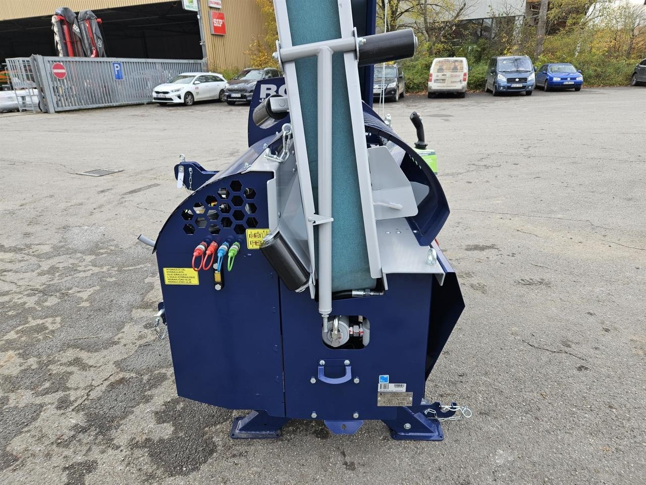 Holzspalter des Typs Tajfun RCA 400 Joy TG, Neumaschine in Ampfing (Bild 2)