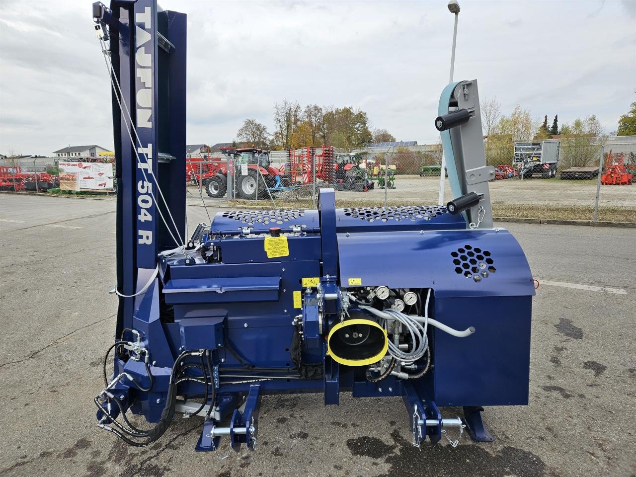 Holzspalter des Typs Tajfun RCA 400 Joy TG, Neumaschine in Ampfing (Bild 3)