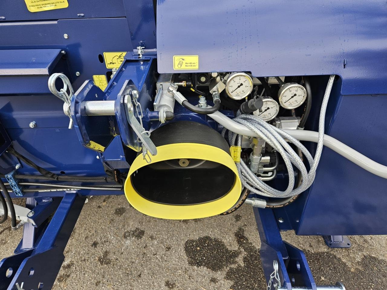 Holzspalter des Typs Tajfun RCA 400 Joy TG, Neumaschine in Ampfing (Bild 4)