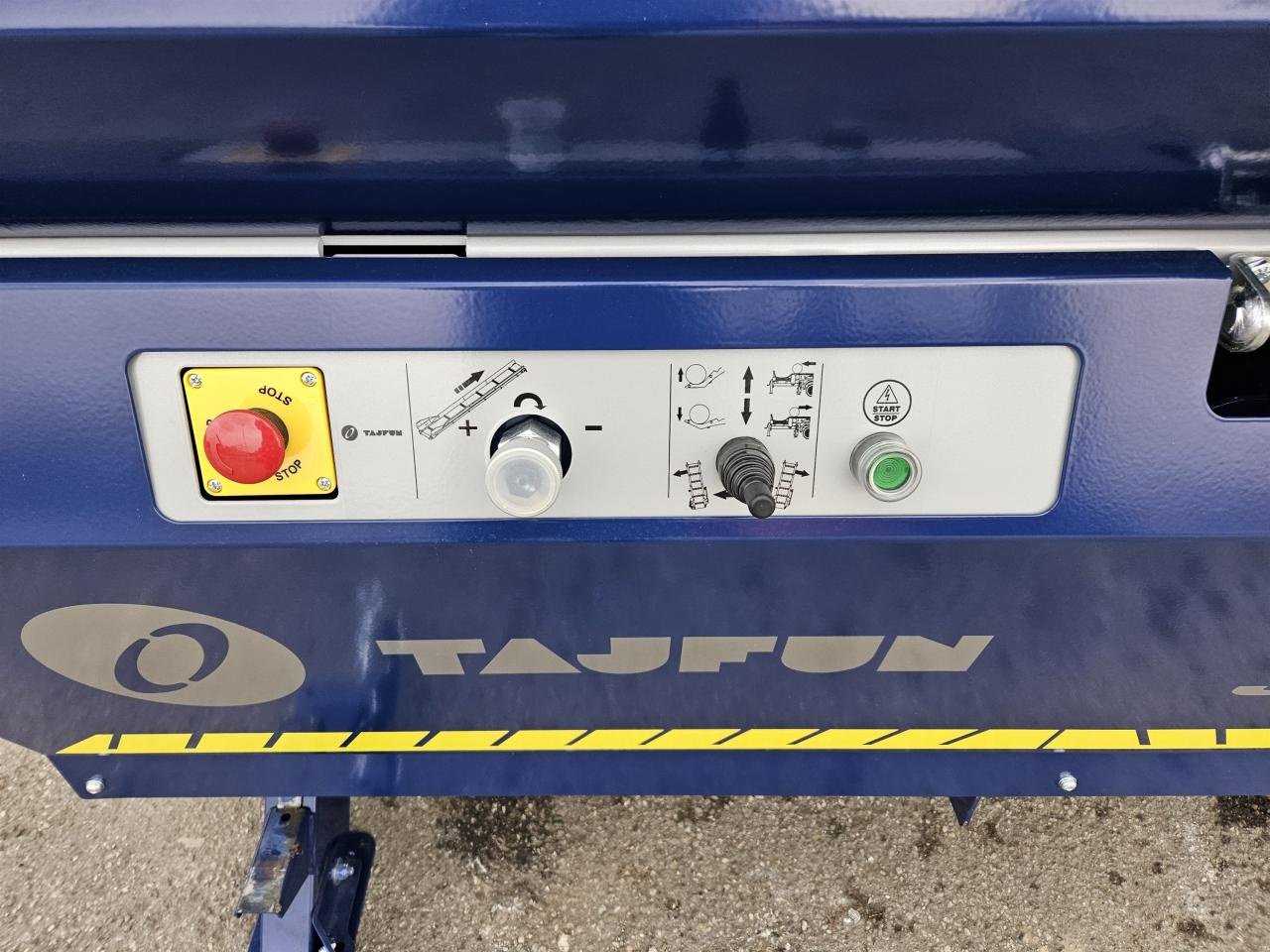 Holzspalter des Typs Tajfun RCA 400 Joy TG, Neumaschine in Ampfing (Bild 10)