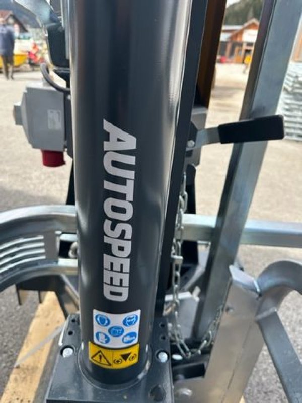 Holzspalter des Typs Uniforest Holzspalter Titanium 18CD+E Zapfwelle Elektro, Neumaschine in Tamsweg (Bild 10)