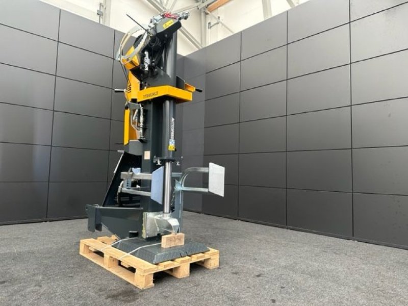Holzspalter tipa Uniforest Holzspalter Titanium 23CD mit Funkwinde 21to, Neumaschine u Tamsweg (Slika 17)