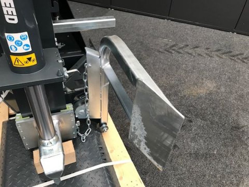 Holzspalter typu Uniforest Holzspalter Titanium 23CD Zapfwelle 21to, Neumaschine v Tamsweg (Obrázek 11)