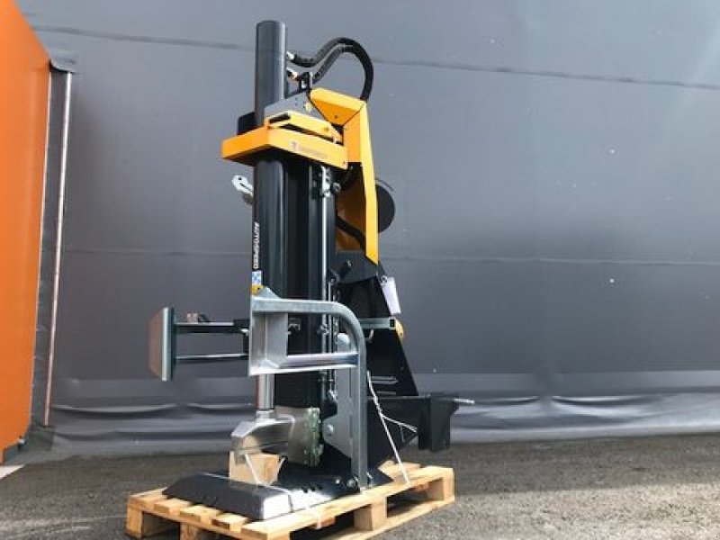 Holzspalter of the type Uniforest Holzspalter Titanium 27CD Zapfwelle 26to, Neumaschine in Tamsweg (Picture 13)