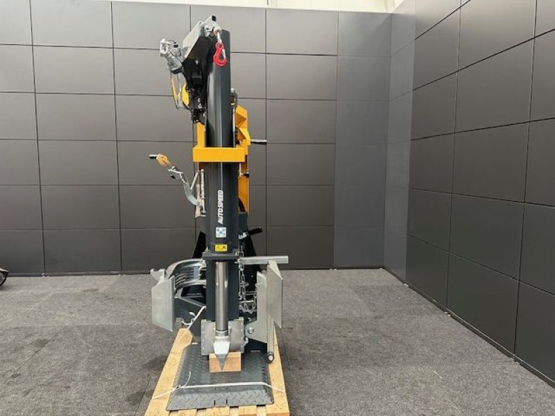 Holzspalter of the type Uniforest Holzspalter Titanium 27CD Zapfwelle, Funkwinde, Neumaschine in Tamsweg (Picture 14)