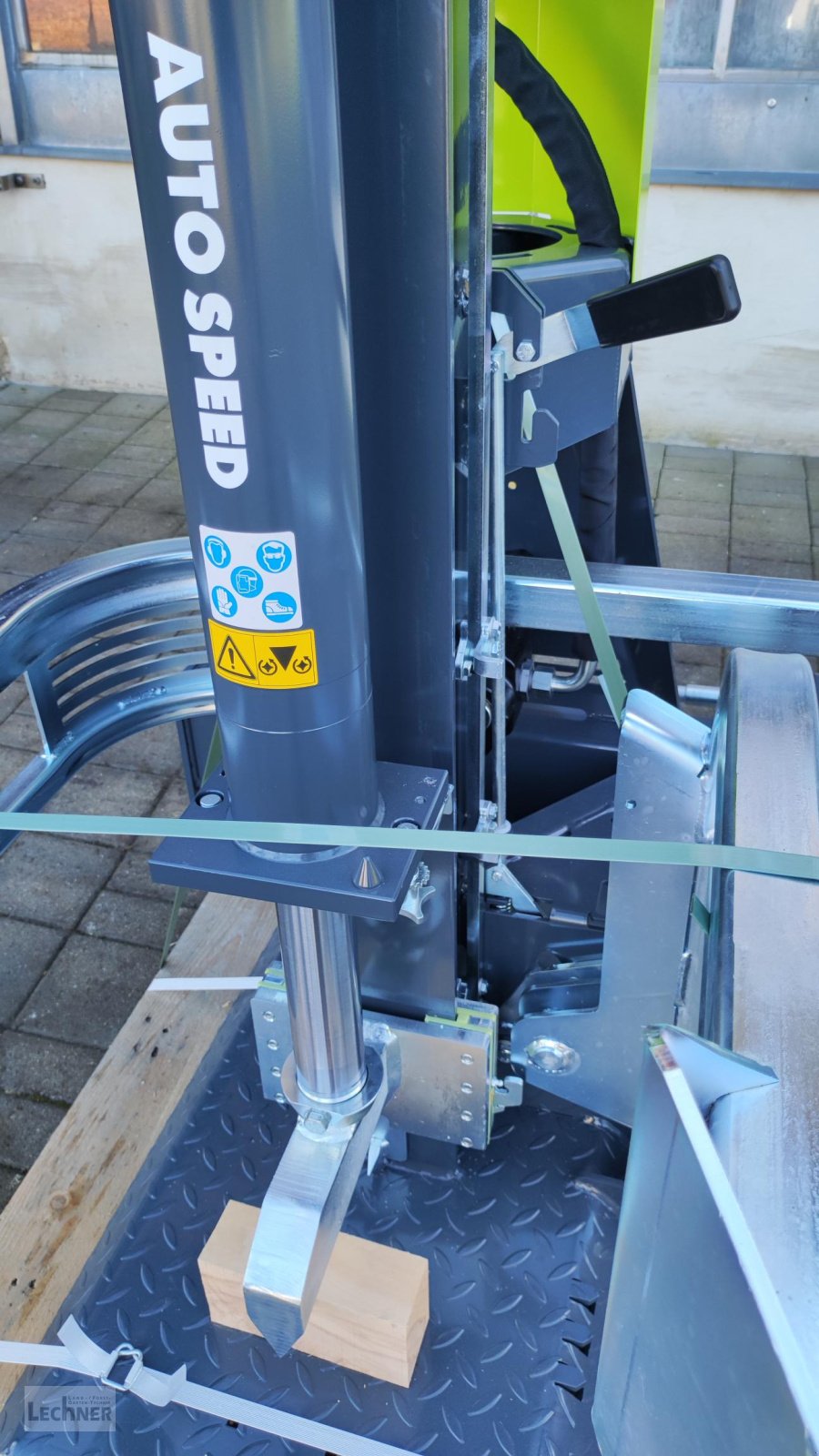 Holzspalter от тип Uniforest Langholzspalter Titanium 17 Z (18 CD) T-Serie mit Autospeed, Neumaschine в Bad Abbach-Dünzling (Снимка 5)